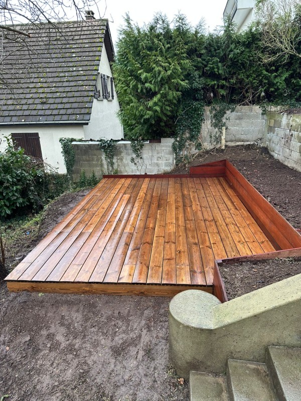Aménagement d'une terrasse en bois classe 4 chez un particulier au Havre